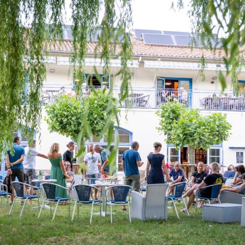 Séminaire en Drôme, Neaclub, jardin Les Lavandes