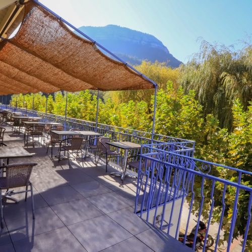 Séminaire en Drôme, Neaclub, terrasse Les Lavandes